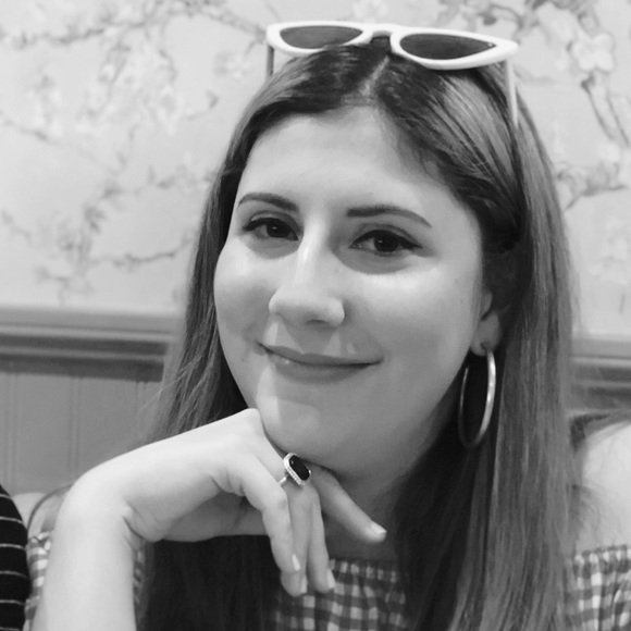 Meet your Posher, Katherine - Picture 1 of 1